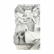 Load image into Gallery viewer, Drew Unisex Deluxe Baby Hamper
