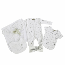 Load image into Gallery viewer, Riley Unisex Luxury Baby Hamper
